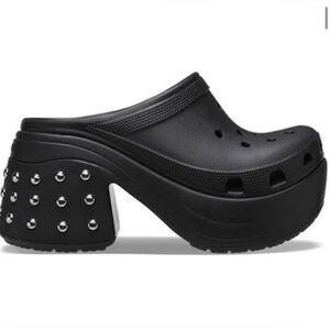 Women’s CROCS Black Siren Studded Clogs- TOO COOL!!